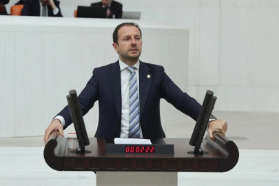 AK Partili Kılıç: Çalışanları ve emeklileri yalnız bırakmadık