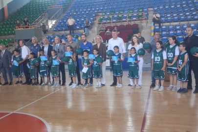 Edirne Keşan’da geleceğin basketbolcuları ödüllerine kavuştu