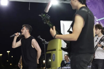 Kütahya’da “Sahne Sende” konserlerine yoğun ilgi