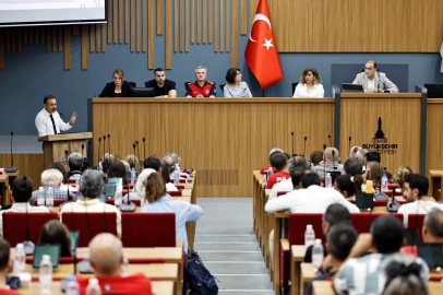 İzmir'de afetlere karşı dayanışma ağı güçleniyor