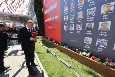 İstanbul Büyükşehir Belediyesi'nde 15 Temmuz şehitleri anıldı
