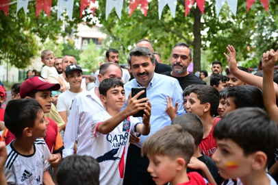 Bursa Yıldırım'da çocukların neşesi sokağa taştı