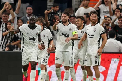 UEFA Avrupa Ligi’nde 9 takım tur atladı